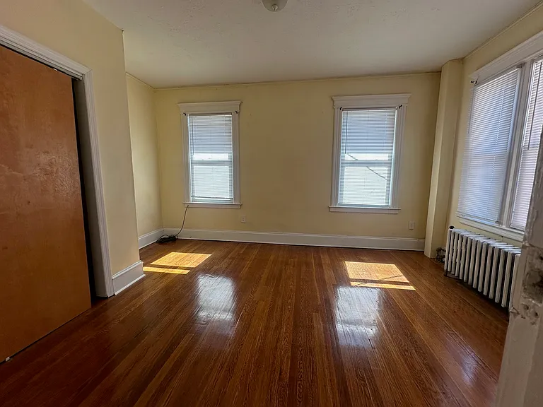 148 Adams St #2 — Photo 10