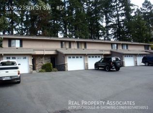 8705 238th St SW UNIT D, Edmonds, WA 98026