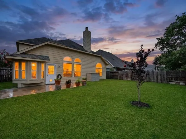 5402 Quarry Ridge Rd, Richmond, TX 77407