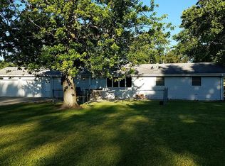 7545 W Wood St, Decatur, IL 62522