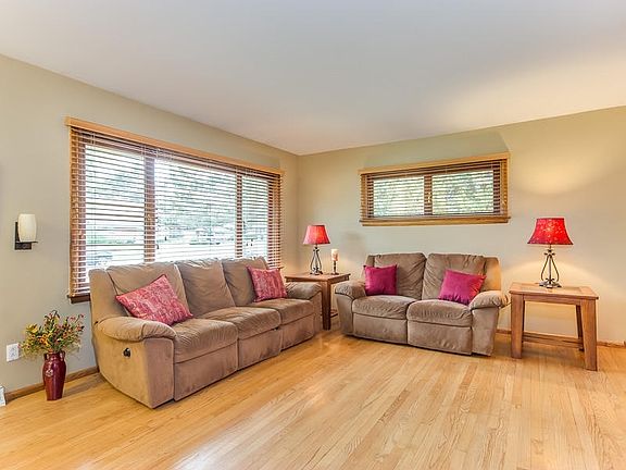 2nd image of W236N6518 Hillview Dr