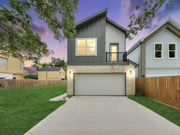953 Ringold St, Houston, TX 77088