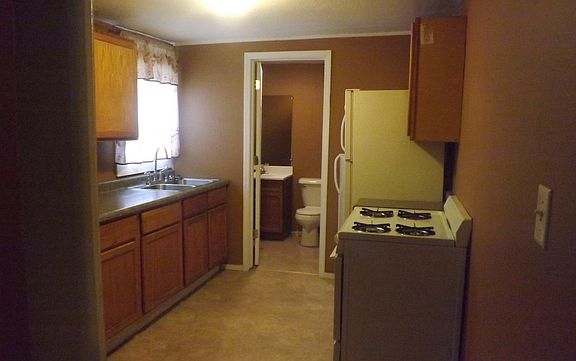 5th image of 21649 W Birch St