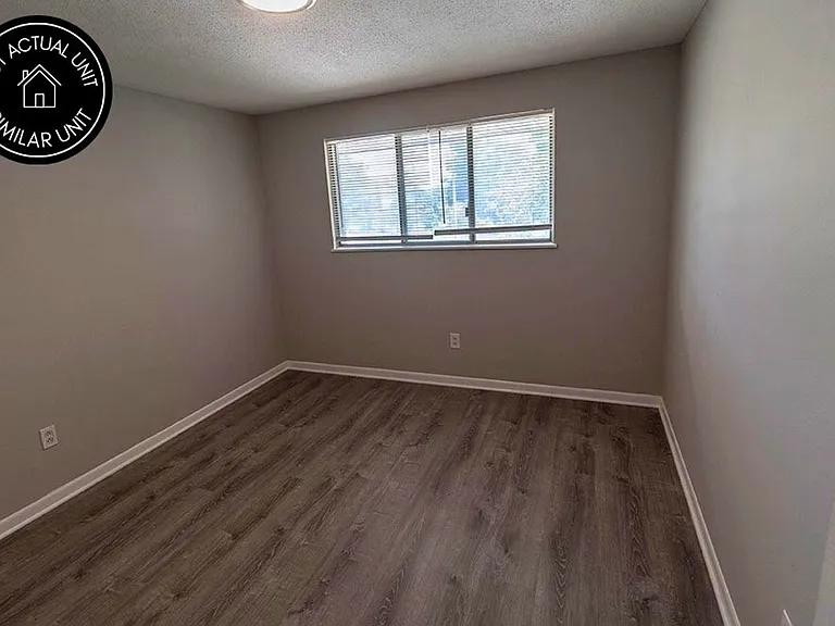 1309 N Golf Blvd #A — Photo 10