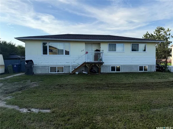 317 Carson STREET, Dundurn, SK S0K 1K0