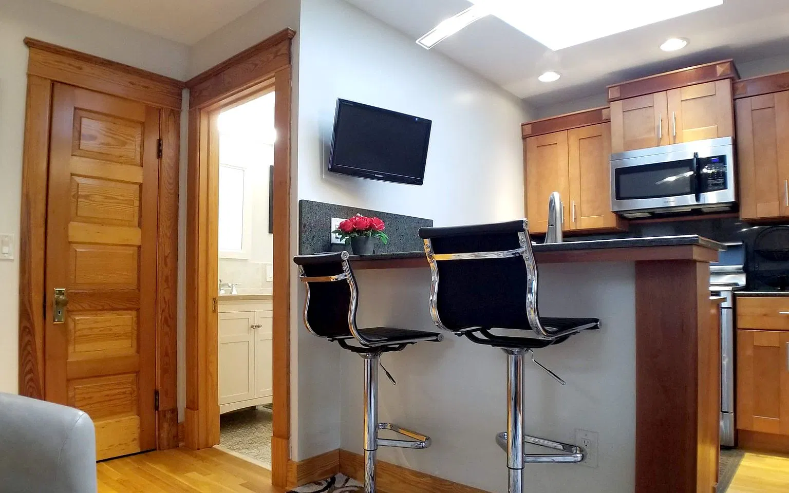 139 Bryant — Photo 2