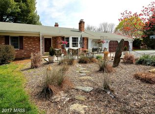 24912 Woodfield School Rd, Gaithersburg, MD 20882