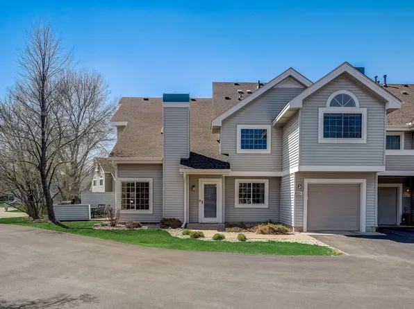 1855 Terraceview Ln N APT E, Plymouth, MN 55447