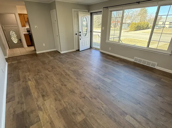 3250 3rd Ave S, Great Falls, MT 59405