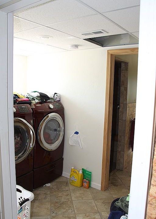 Laundry/Mudroom