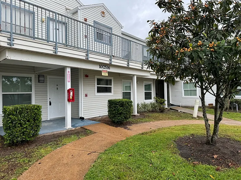 2536 Woodgate Blvd #1-103