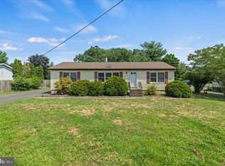 146 Foster Ave, Vineland, NJ 08360