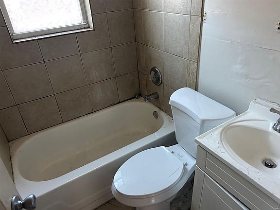 4th image of 7130 Theodore Ave