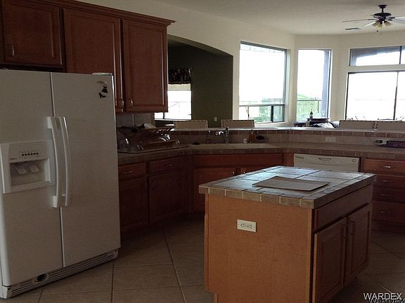 4th image of 2785 Steamboat Dr