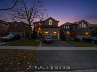 23 Prince Of Wales Dr, Barrie, ON L4N 0T5