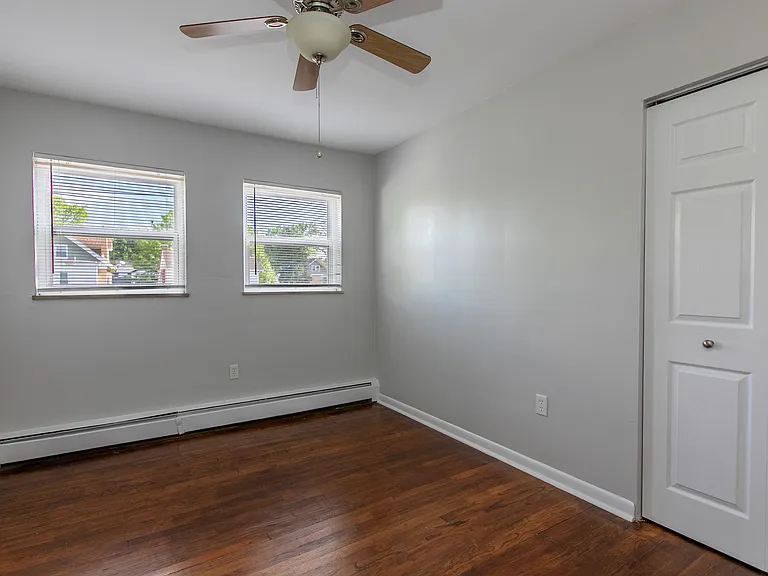 4118 Eileen Dr #5 — Photo 4