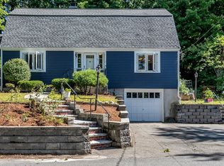 74 Fletcher Rd, Woburn, MA 01801