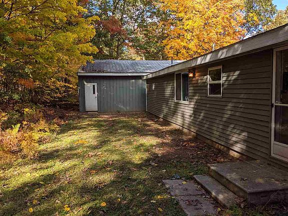 4th image of 131 Forest Park Ct