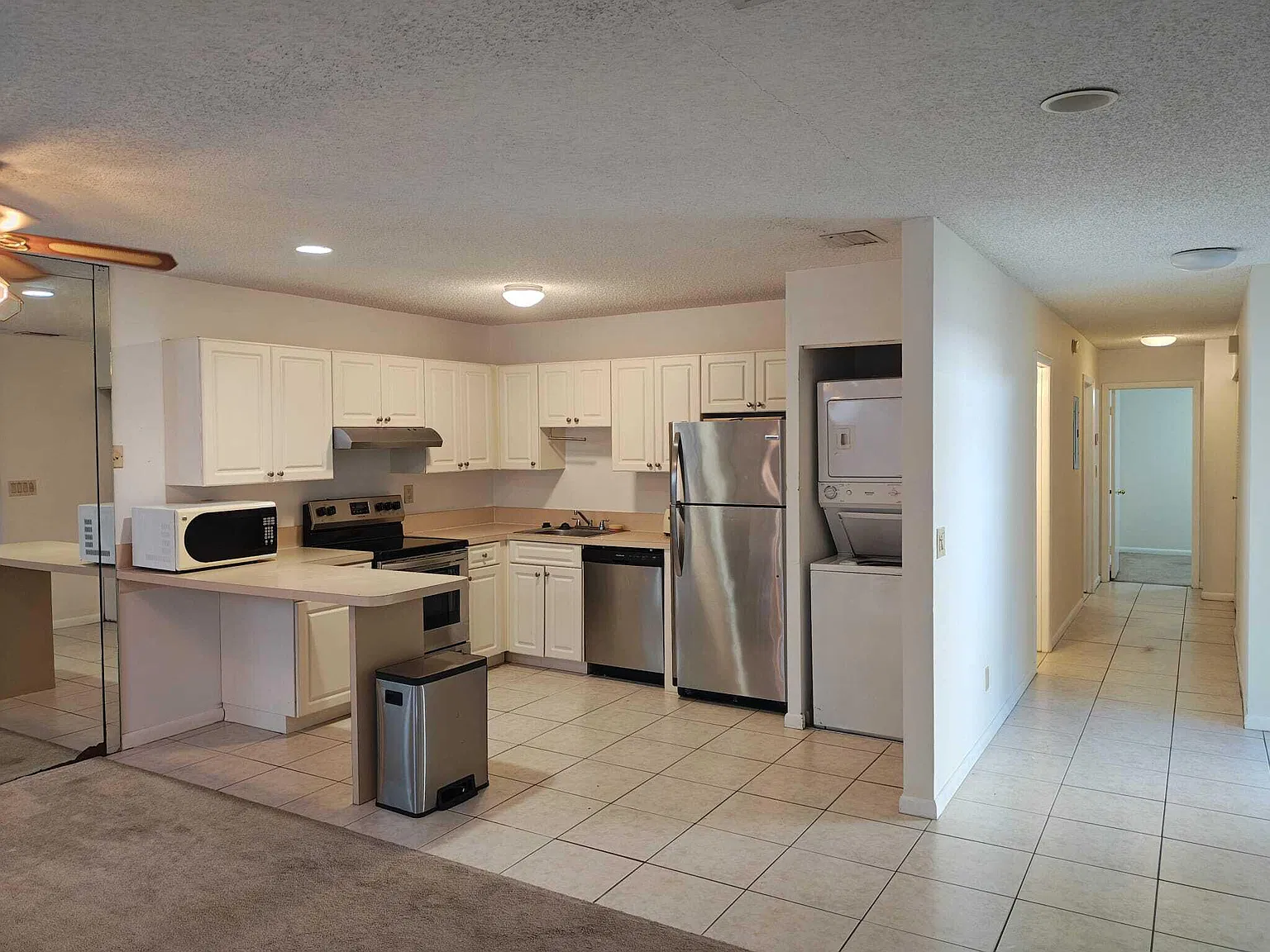 2 bed, 1.5 bath, 1109 sqft, $2,495 — Photo 3