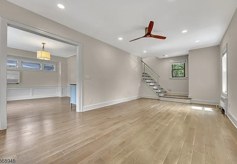 15 Berkeley Rd — Photo 8