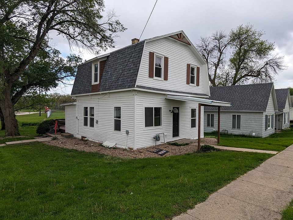 301 W Washington St, Exira, IA 50076 MLS 11240020 Zillow