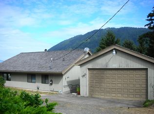 237 University Ave, Manzanita, OR 97130