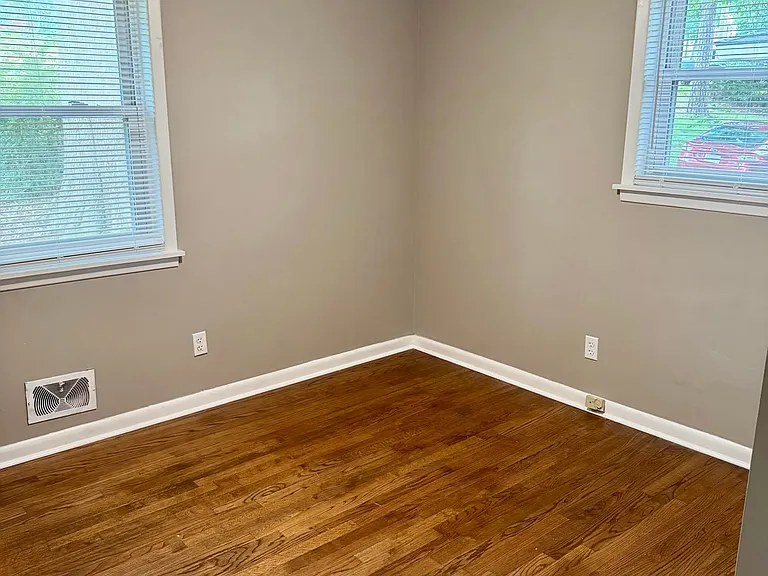 216 Trimmier Pl — Photo 12