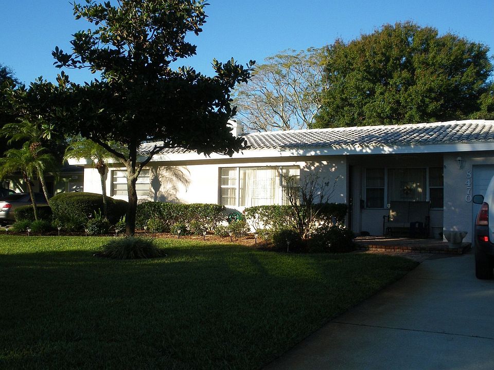 1st image of 8470 8th Way N