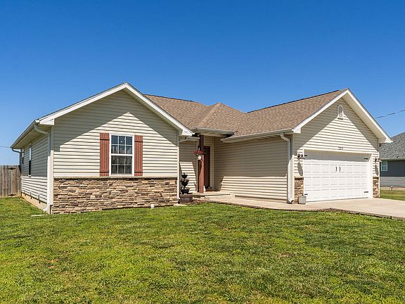 2nd image of 229 Velma Drive