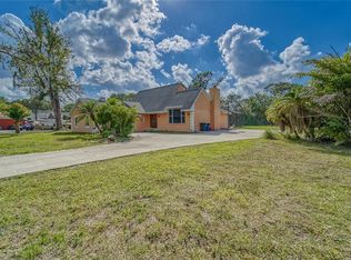 2007 Racimo Dr, Sarasota, FL 34240