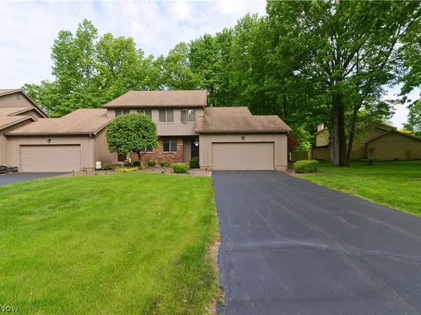 145 Diamond Way, Cortland, OH 44410