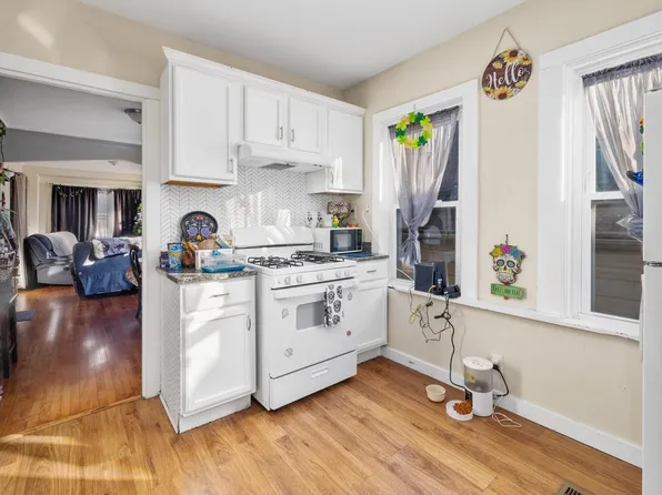 1311 South 14th STREET, Milwaukee, WI 53204