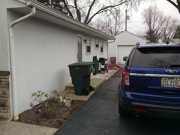 4th image of 3728 Dorothy Dr