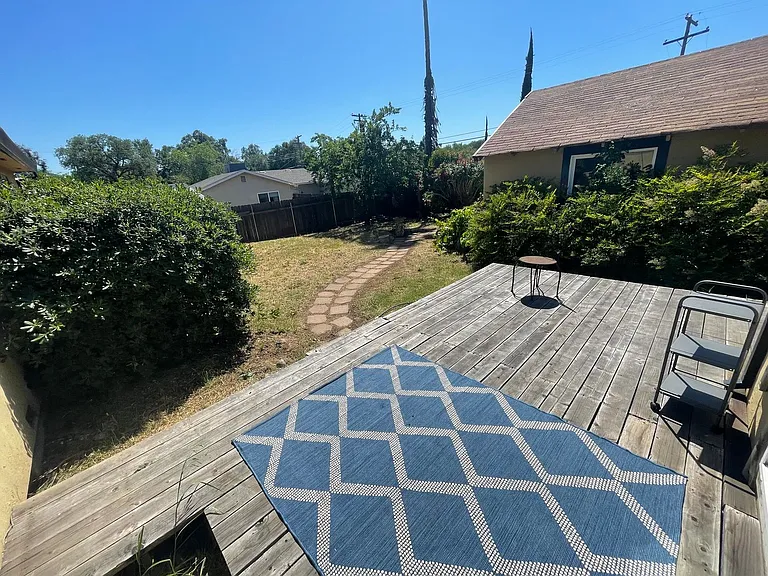 6025 Dewey Dr — Photo 19