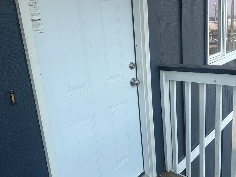 6621 S Monroe St — Photo 1