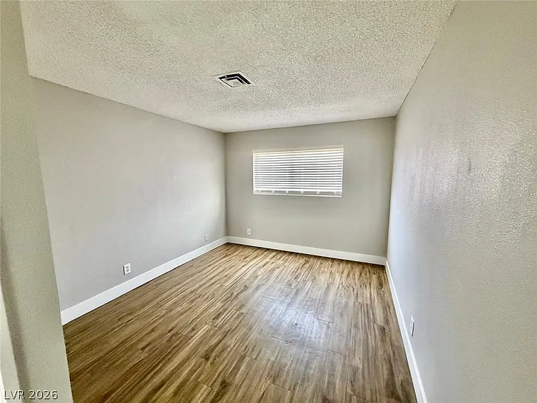 5187 Greene Ln #C — Photo 16