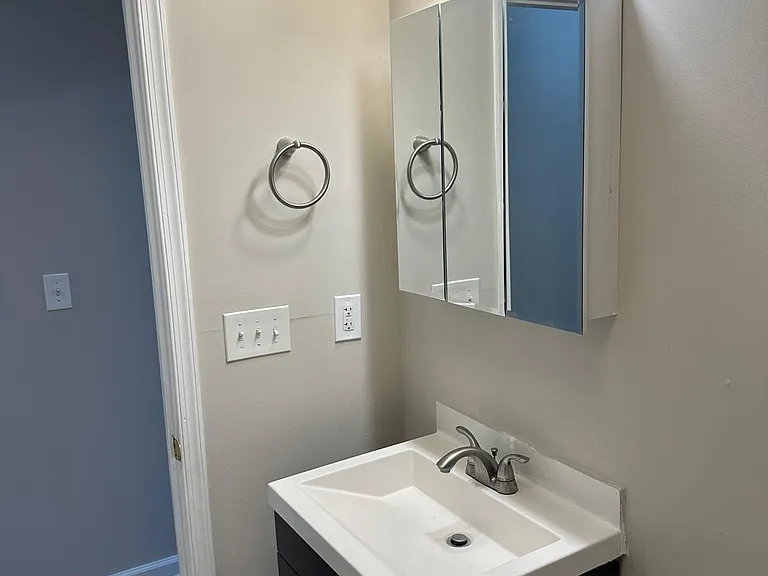 222 N Liberty St #3 — Photo 4