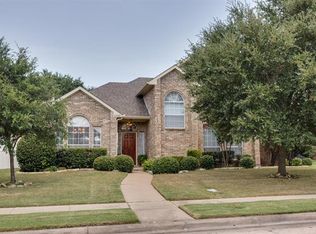 2233 Tanglewood St, Mesquite, TX 75181