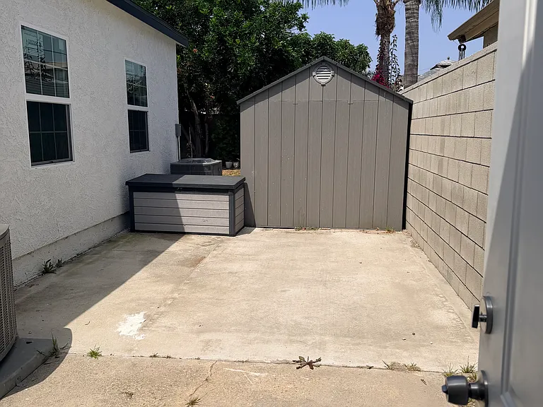 13637 Washington Ave — Photo 6