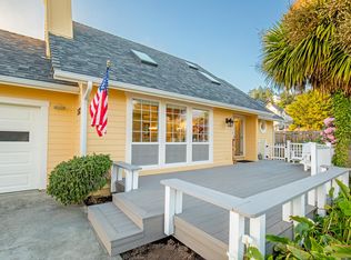 152 Sea View Rd, Whitethorn, CA 95589