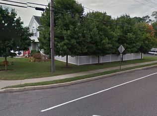 1 Sean Dr, Neptune, NJ