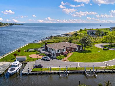 15 Post Lane, Bay Shore, NY, 11706
