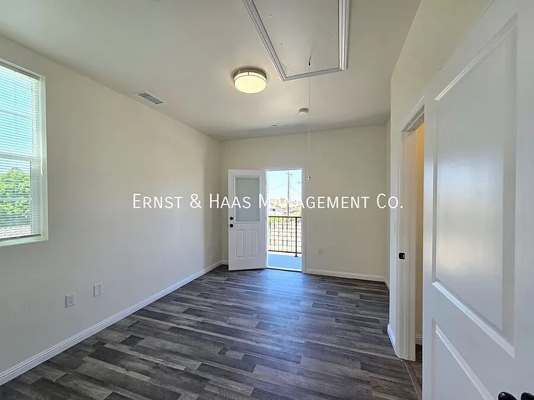 4169 Country Club Dr — Photo 17