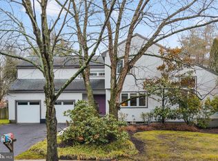 24 Indian Run Rd, Princeton Junction, NJ 08550