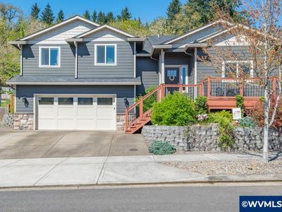 843 Sun Valley Ave, Silverton, OR, 97381