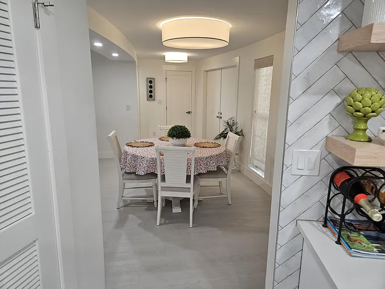 1357 Ocean #104 — Photo 9