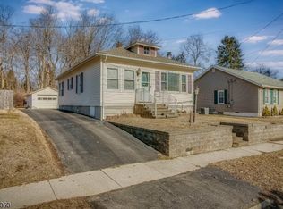 34 Mason Ave, Newton, NJ 07860