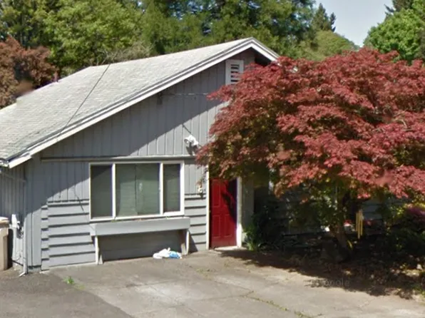 5835 SW Carman Dr, Lake Oswego, OR 97035