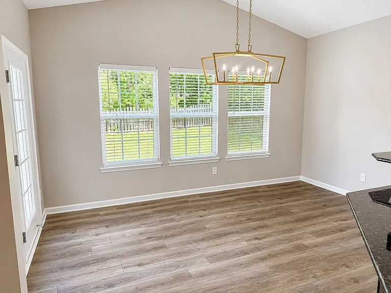 4424 Roundwood Ct — Photo 9