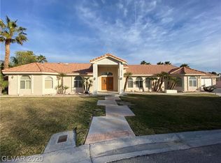 3272 Crystal Palm Ct, Las Vegas, NV 89117